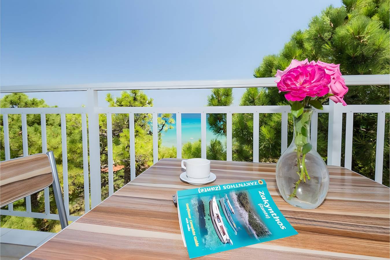 Monolocale intero, Monolocale '1' con terrazza privata, Wi-Fi e aria condizionata in Alykanas, Alykes