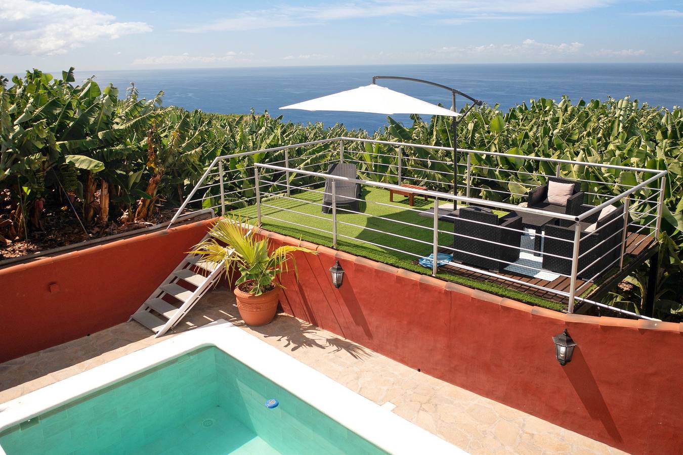 Maison de vacances "Casa La Flamenca" avec vue sur la mer, piscine privée et Wi-Fi in Tijarafe, La Palma Sud