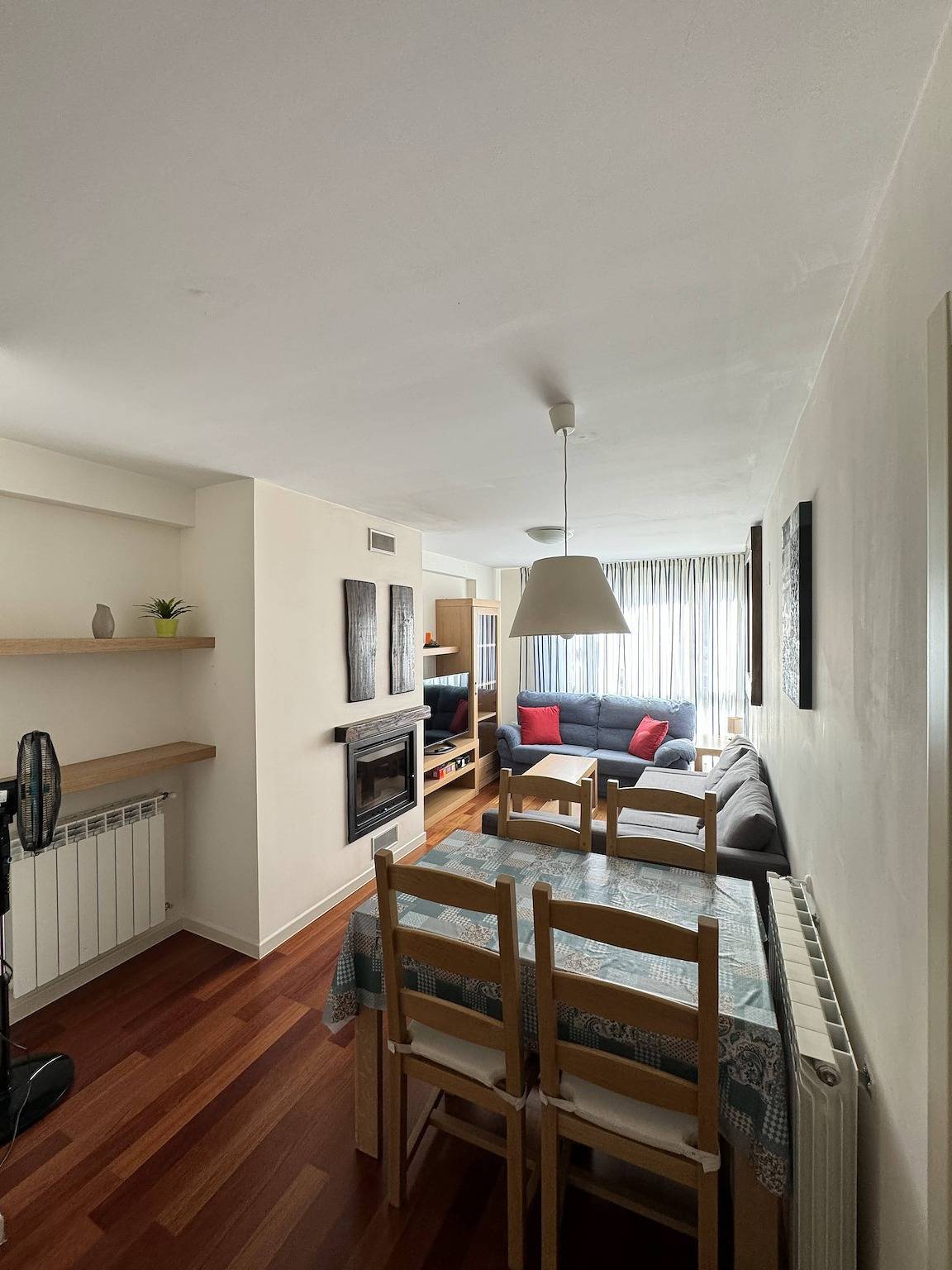 Apartamento entero, Margas Golf Apartment in Sabiñánigo, Pirineo Aragonés