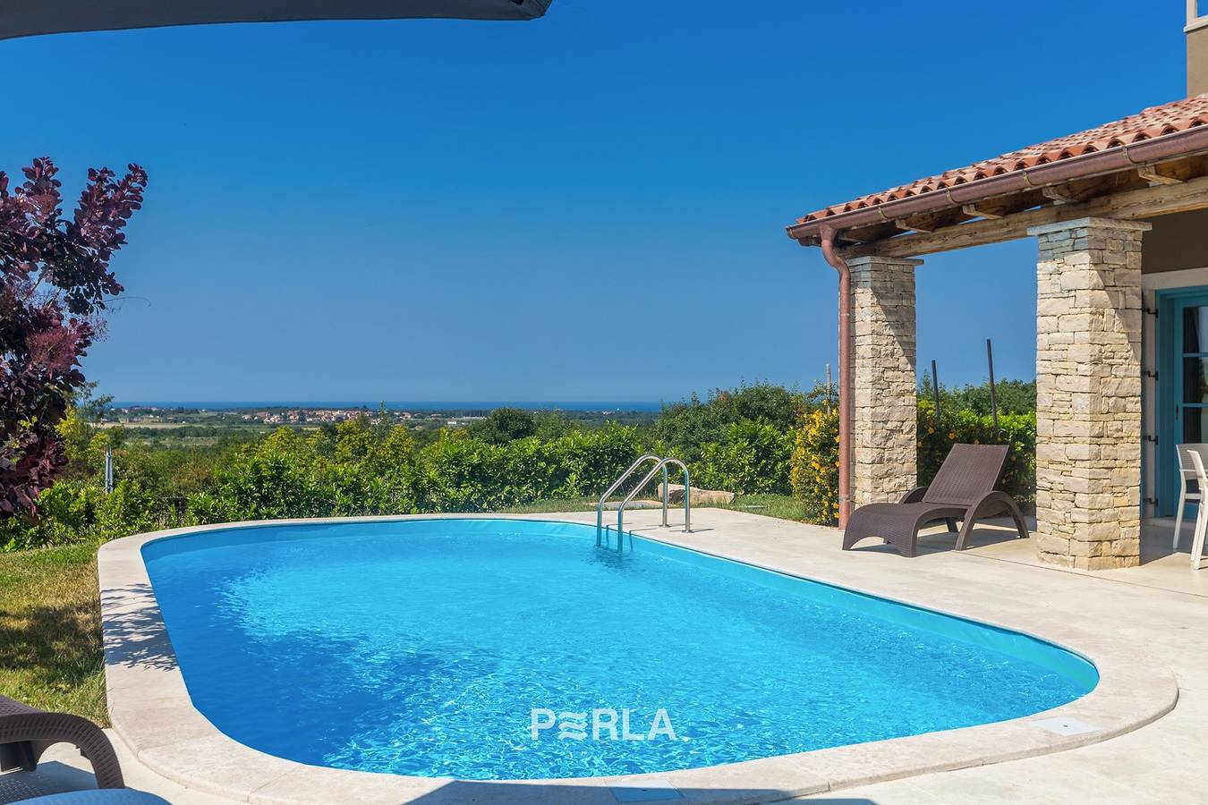 Charming villa La Perla with pool, jacuzzi and sea view near Umag in Umag Region