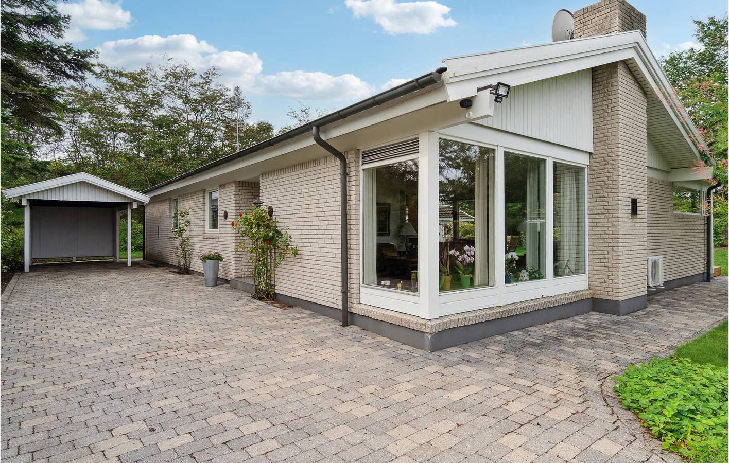 Ferienhaus für 6 Personen mit Terrasse in Dronningmølle, Kattegat Küste