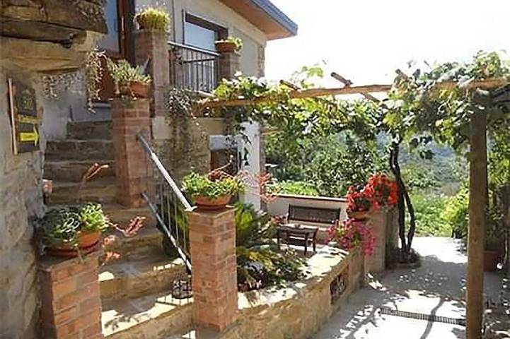 Bed and breakfast per 7 persone, con giardino - 1