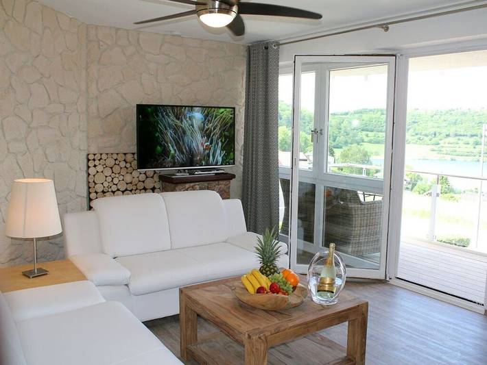 Ferienhaus für 6 Personen, mit Sauna und Whirlpool sowie Garten, mit Haustier in Schalkenmehren - 2