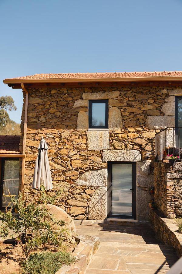 Location de vacances pour 2 personnes, avec jardin à Mondim de Basto