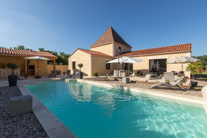Gîte pour 6 personnes, avec Piscine à Sarlat-la-Canéda - 4