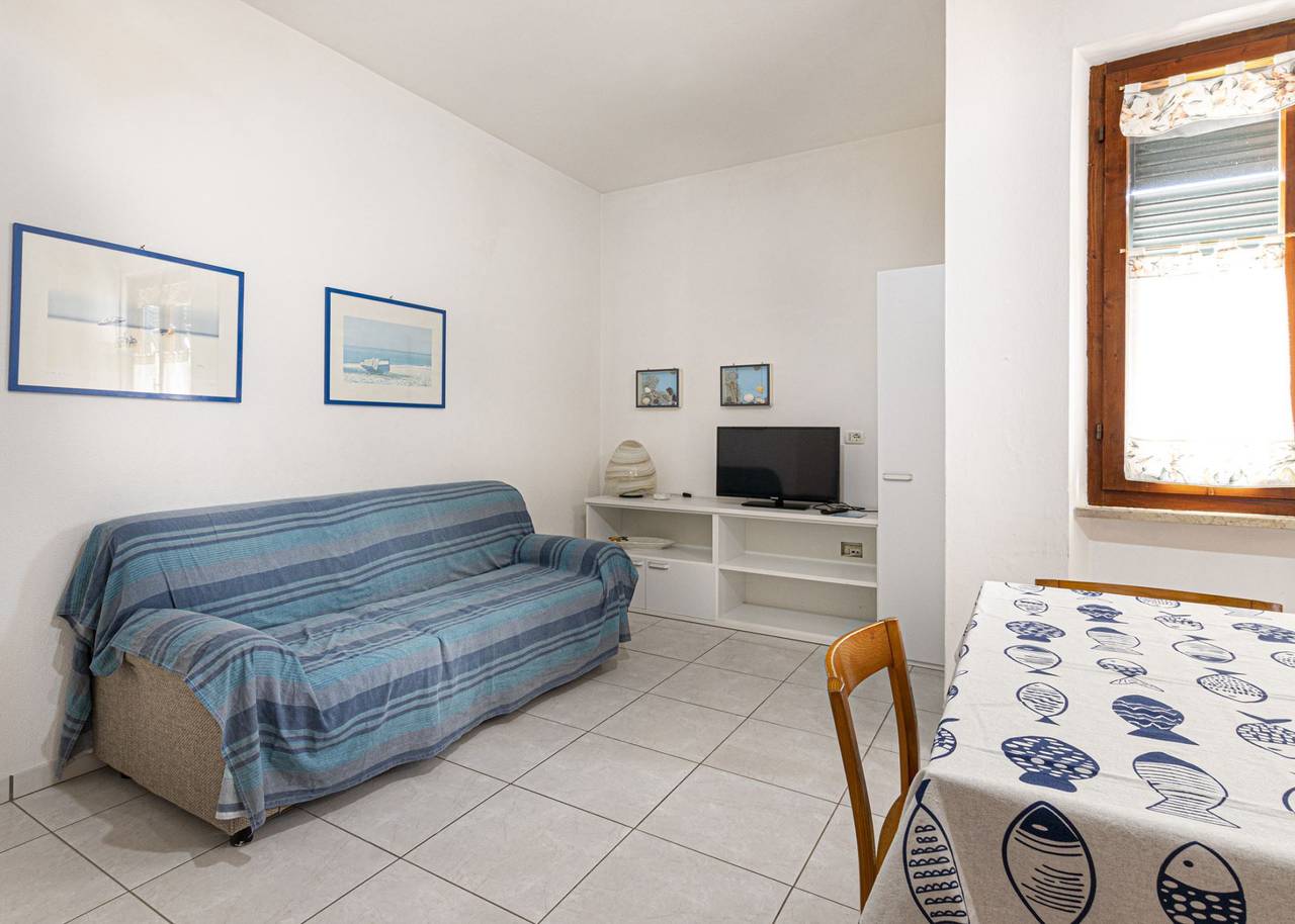 Ganze Ferienwohnung, Ferienwohnung für 4 Personen mit Balkon in Marina di Campo, Campo nell'Elba