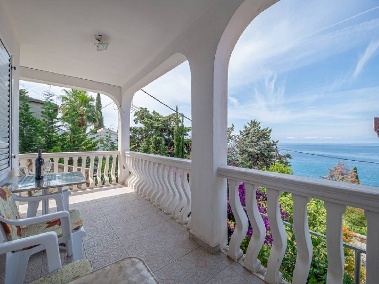 Villa Yovan Seaview - Lux Villa with proximity to the beach
 in Montenegro Coast