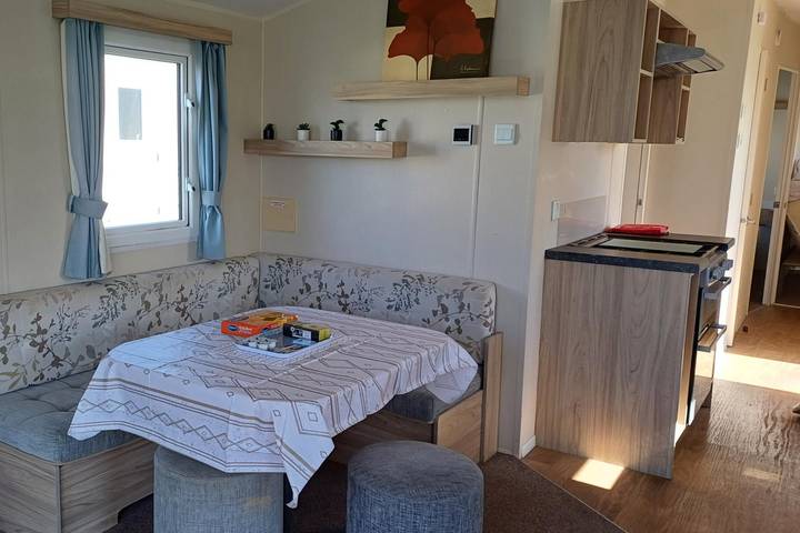Ferienhaus für 8 Personen, mit Pool in Hastings
