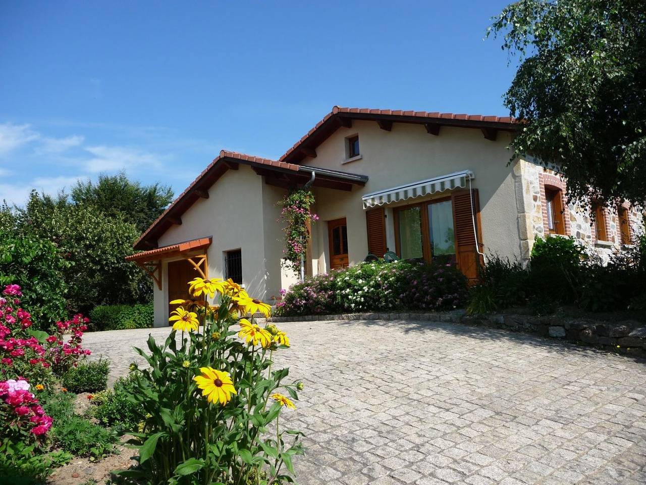 Lafont in Le Vernet-Chaméane, Région de Besse-et-Saint-Anastaise