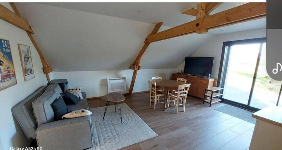 Gîte pour 4 personnes, avec terrasse, animaux acceptés à Pirmil