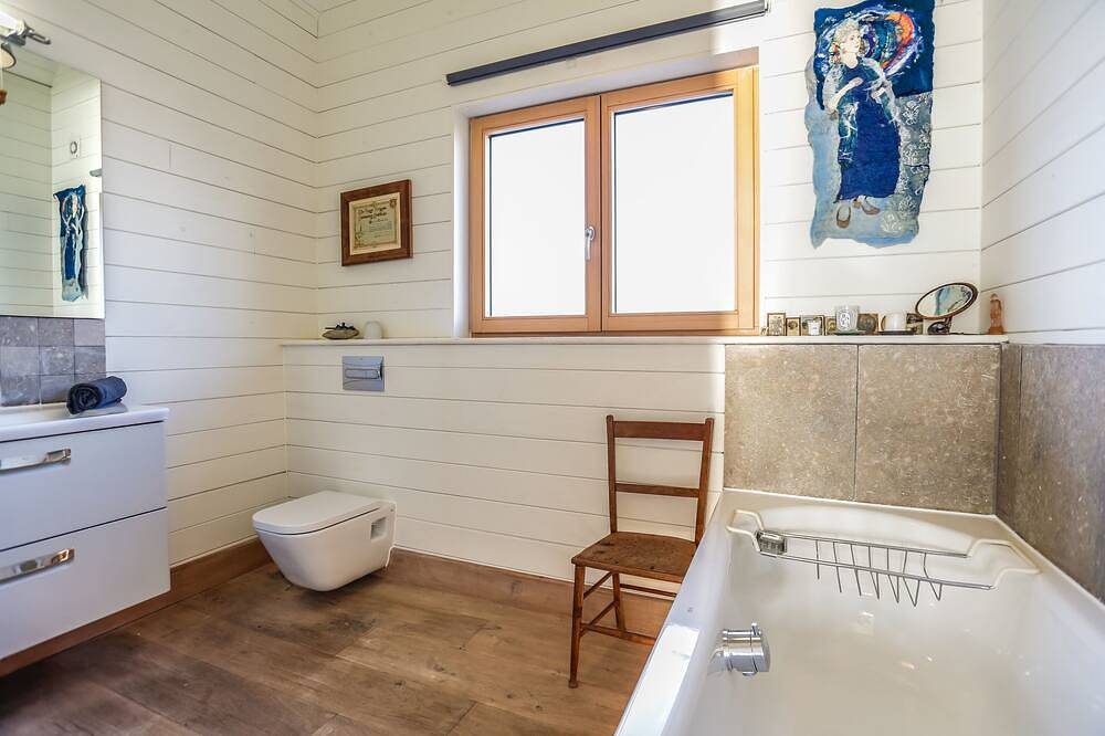 Gorgeous  - Beachfront home in West Wittering in West Wittering, West Sussex