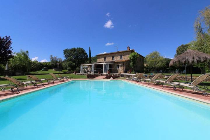 Casa vacanza per 16 persone a Civitella in Val di Chiana