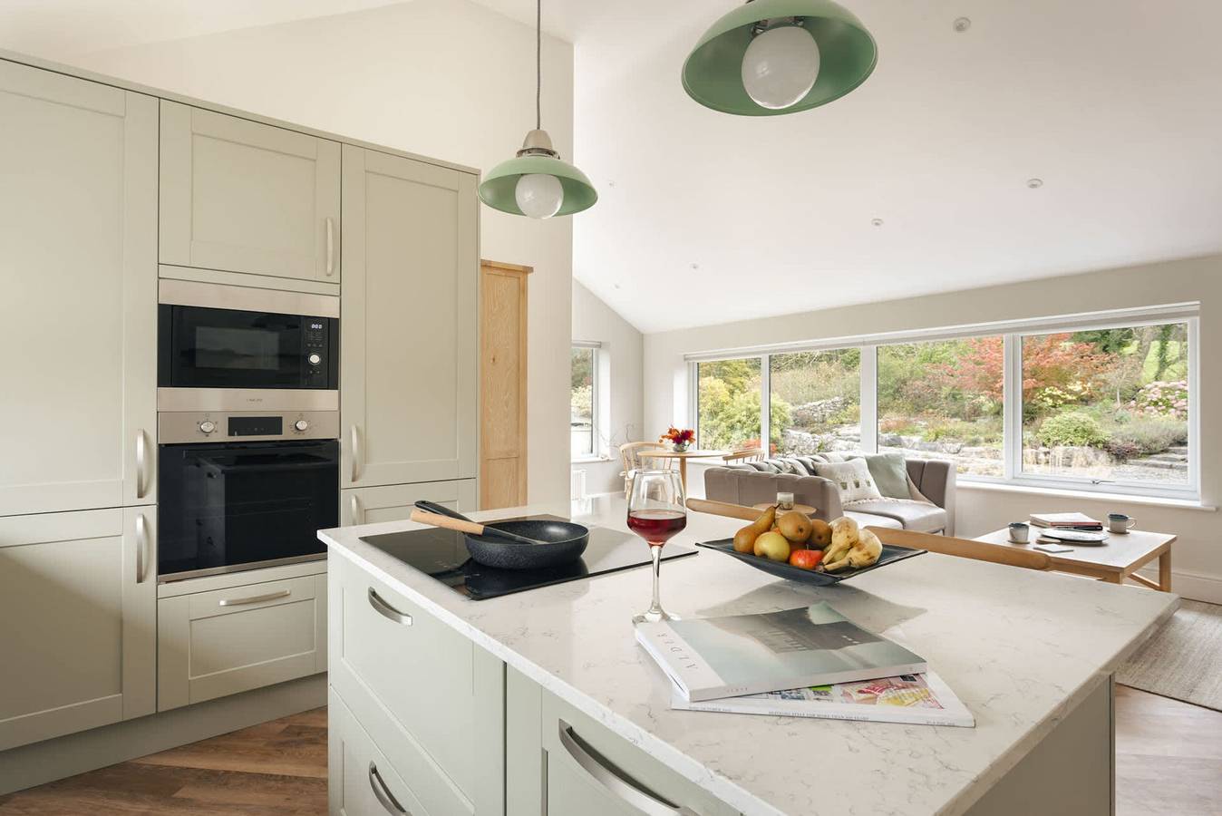 Entire apartment, The Lookout with 1 bedrooms and 1 bathrooms in Grange-over-Sands, Lake District