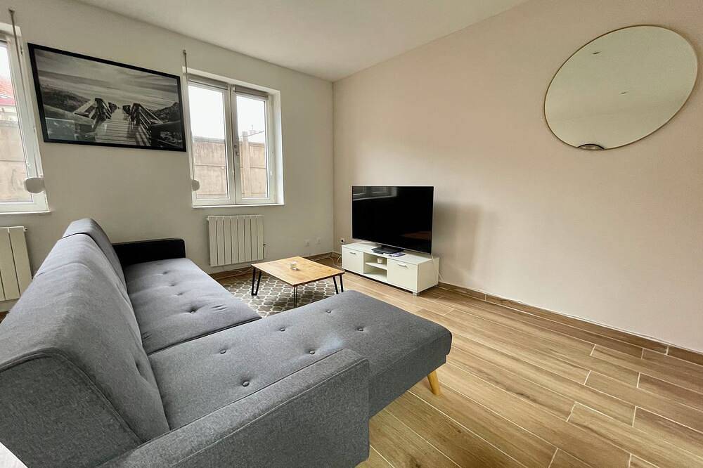 Appartement entier, Gîte Le Plain-Pied - 5min de la gare - vers Lille / Lens / Arras in Phalempin, Région de Lille