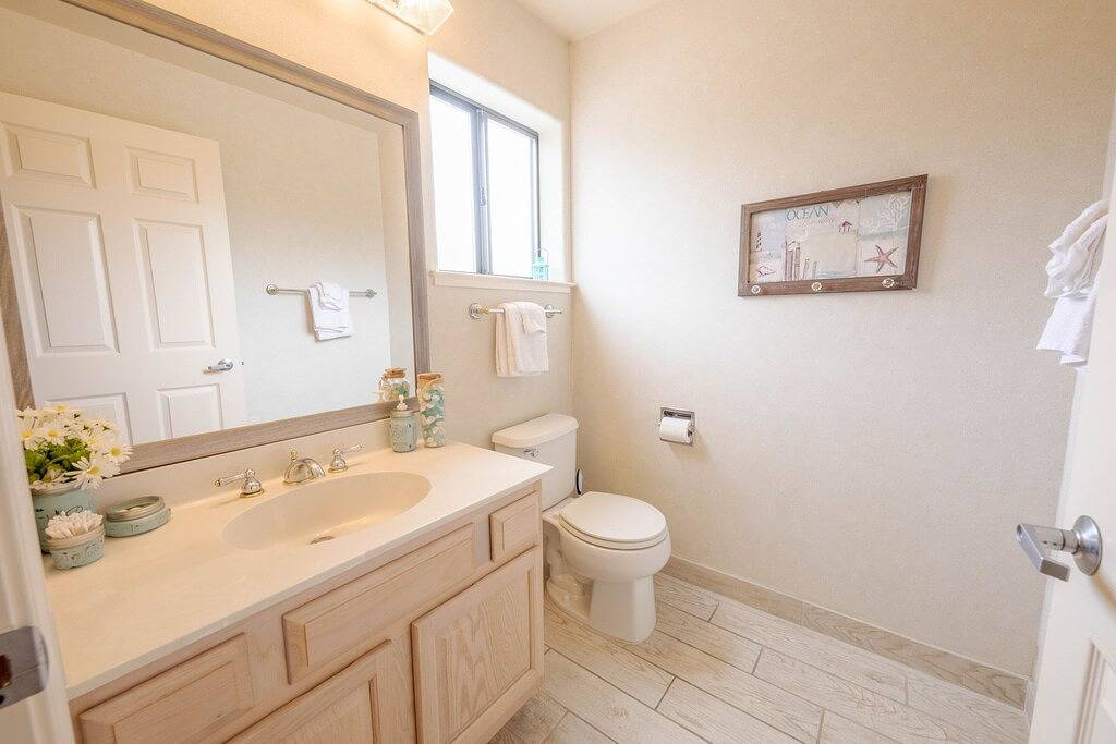 Ganze Wohnung, Wachen Sie mit dem Anblick und Klang des Ozeans auf! in Rio del Mar, Santa Cruz County