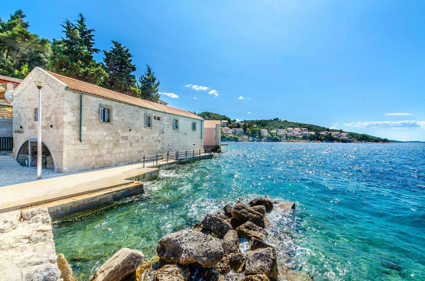 Fantastic Seafront Villa | 4 Bedrooms | Villa Samostan Prestige | Stunning in Korčula (Dalmacija), Korcula