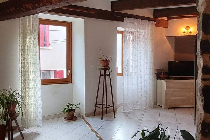 Location de vacances pour 6 personnes, animaux acceptés à Camplong (Hérault)