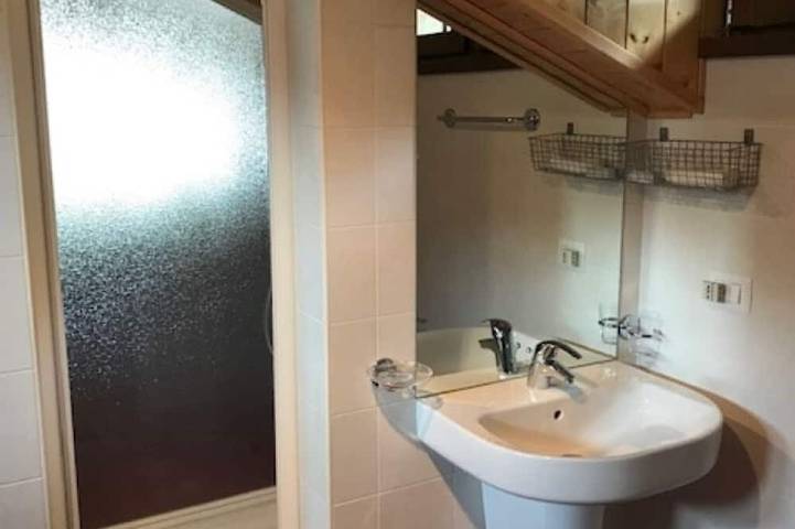 Ganze Wohnung, Spacious and bright attic room in Siror, Primiero San Martino di Castrozza