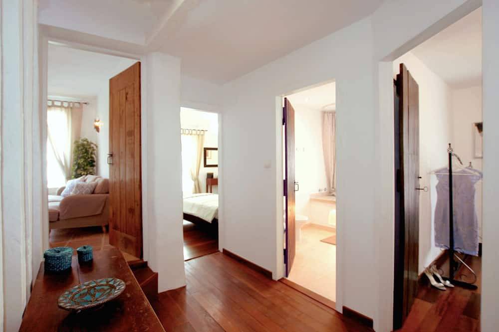 Exceptional Home in the Heart of the Stunning White Village. Private Pool. in Sierra (Casares), Casares