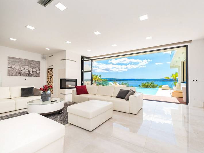 Ferienhaus für 8 Personen, mit Sauna und Balkon in Jasenice