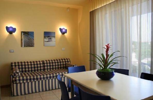 Residence Blumarine in Giulianova, Giulianova (Commune)