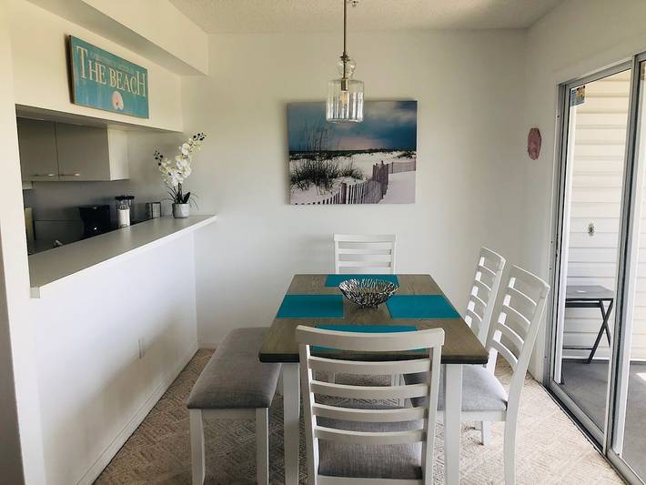 Vacation rental for 6 people, with pool and balcony in Holmes Beach