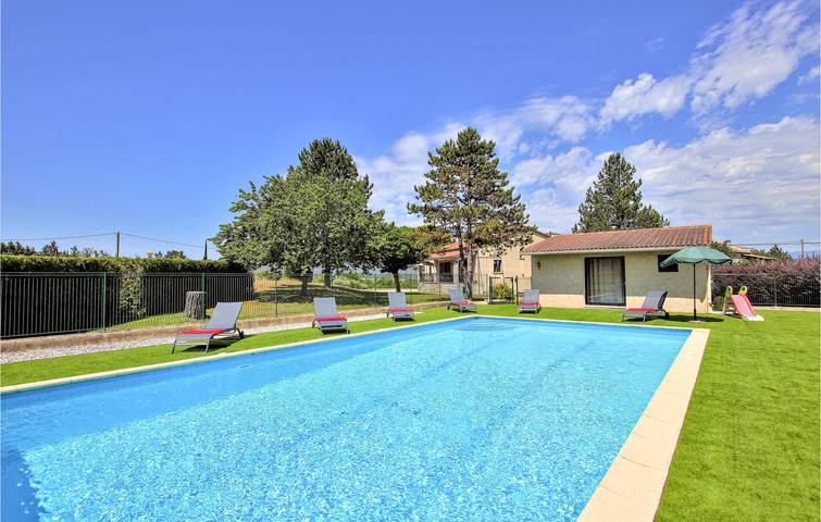 Location de vacances pour 6 personnes à Beaulieu (Largentière)