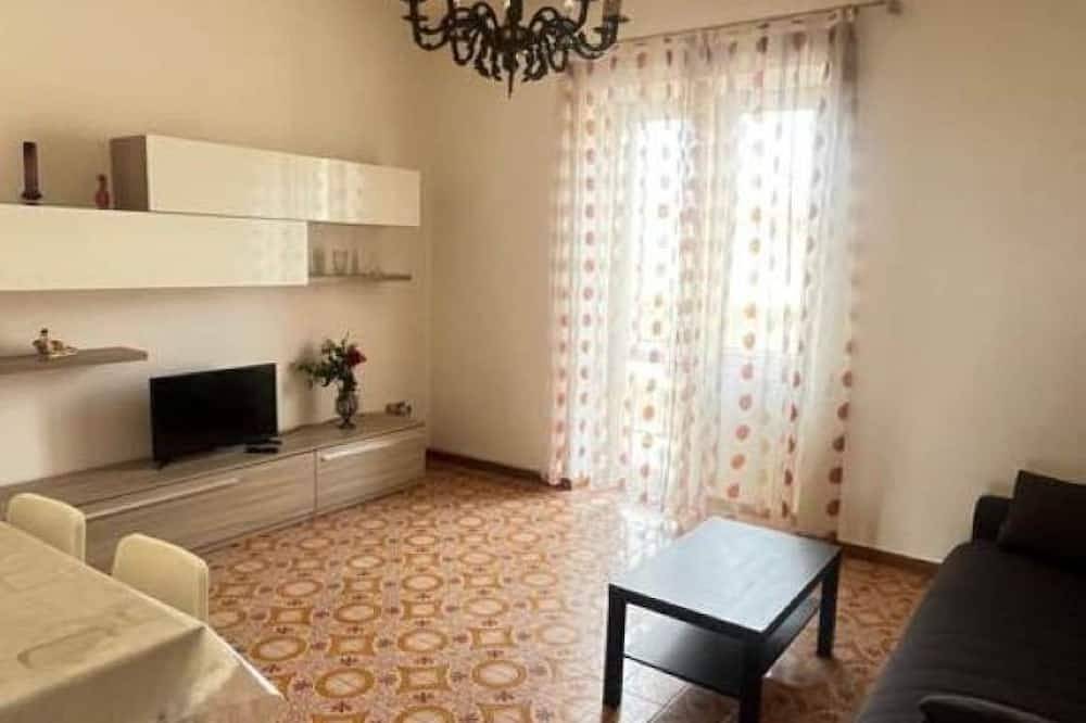 Ganze Wohnung, Apartment in Ladispoli central area near the sea ideal for families in Ladispoli, Rom Provinz