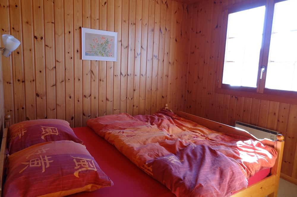 Chalet in sonniger, ruhiger Lage mit schönem Bergpanorama. Haustierfreundlich! in Mase, Mont-Noble