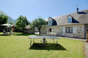 Gîte pour 8 personnes, avec jardin et terrasse à Pierrefitte-Nestalas