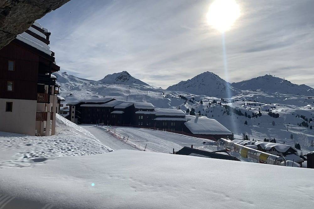 Ganze Wohnung, High-quality, comfortable, ski-in/ski-out apartment for 8 people. in Belle Plagne, La Plagne-Tarentaise