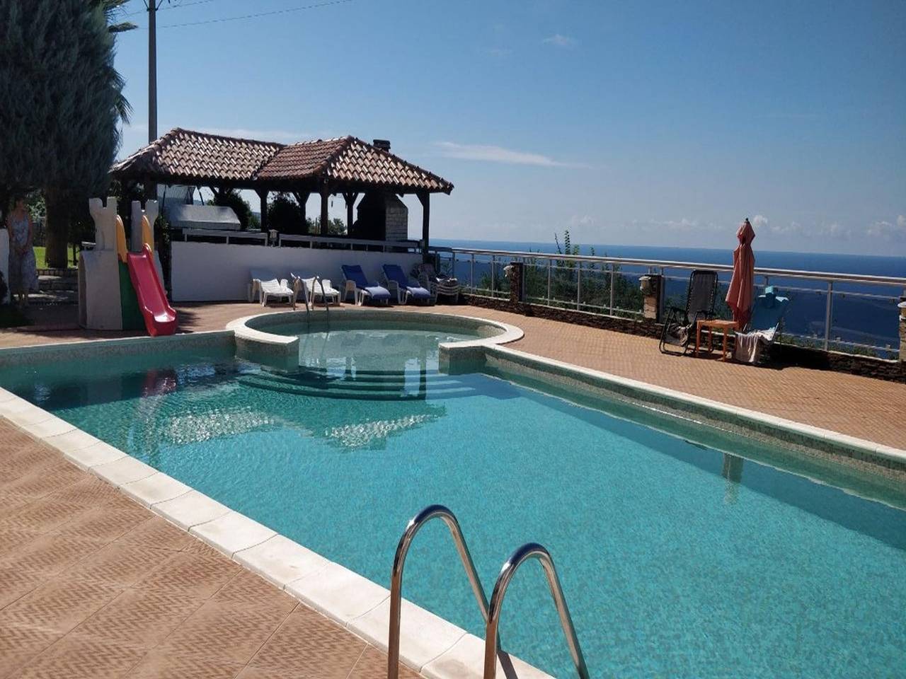 Apartamento entero, Apartamento elegante con piscina en Dobra Voda in Montenegro Coast