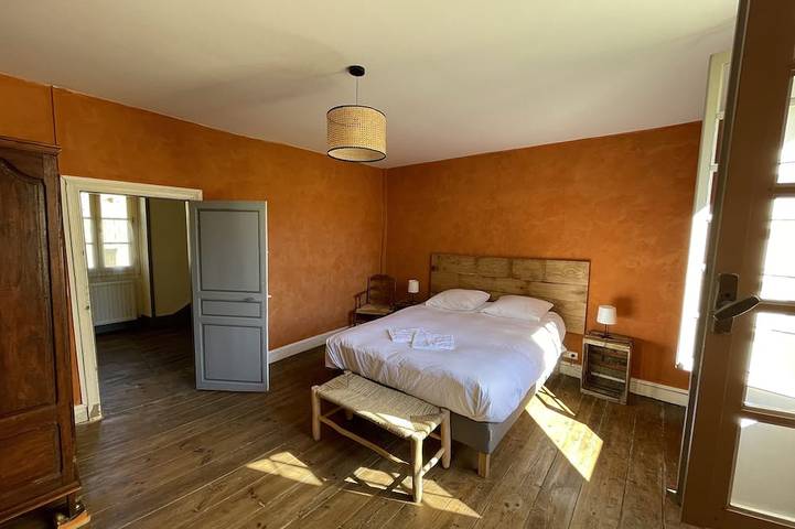 Location de vacances pour 12 personnes, avec jardin à Sainte-Alvère - 2