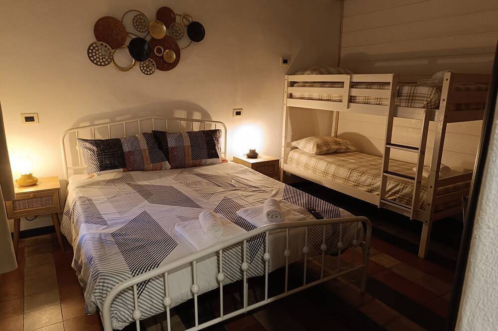 Ganze Wohnung, Cozy and charming medieval tower in Tuscany in strategic locations. in Licciana Nardi, Nationalpark Toskanisch-Emilianischer Apennin