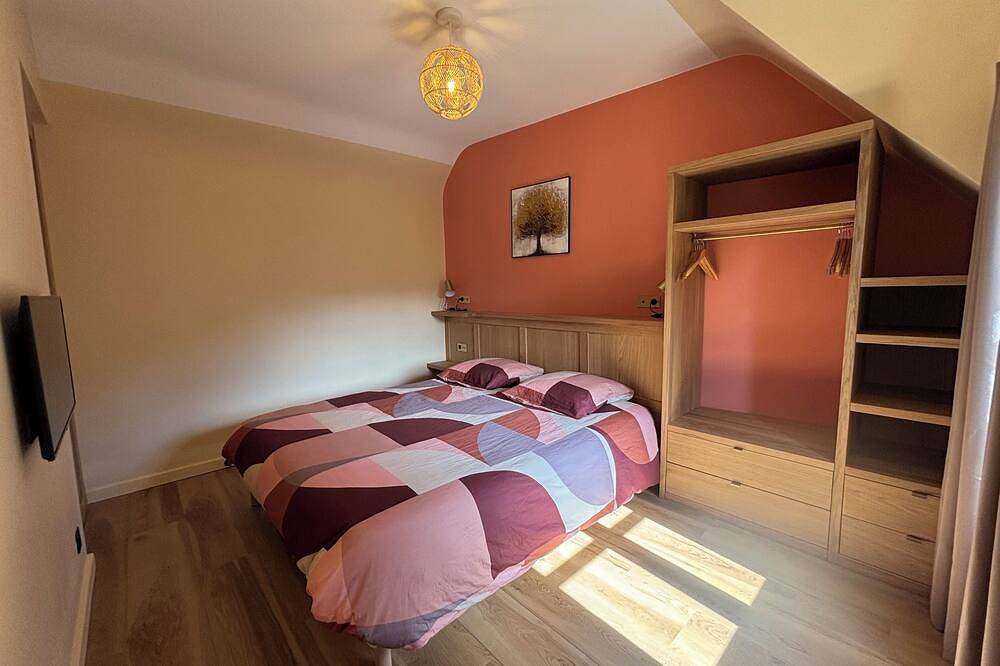 Un écrin de pierre et d'histoire in Locronan, Iroise