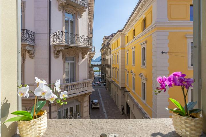 Apartamento de vacaciones para 4 personas, con vistas al lago y balcón - 1