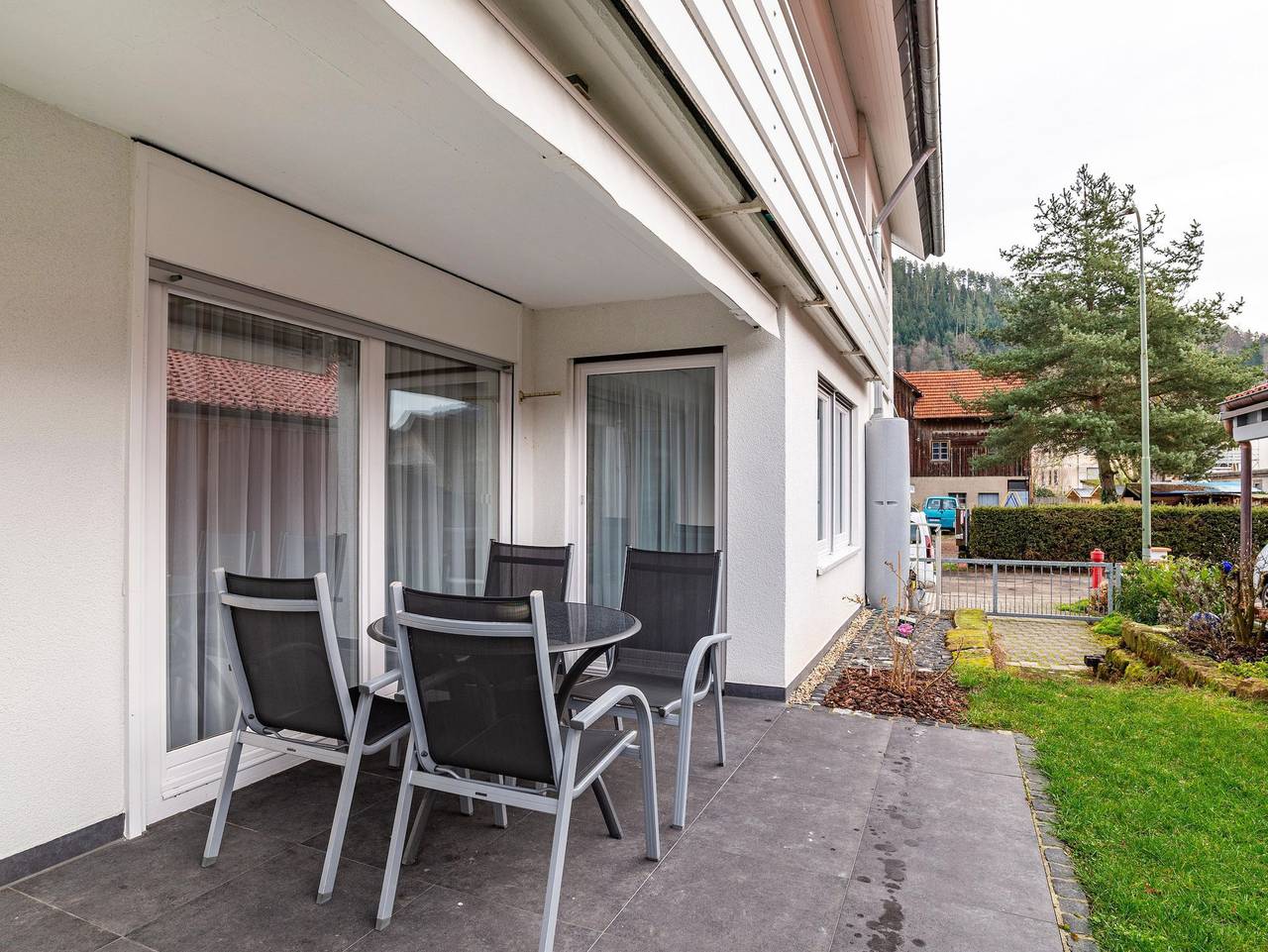 Ferienhaus Enzufer 2ferienwohnungen - Ferienhaus Enzufer 2ferienwohnungen in Calmbach, Bad Wildbad