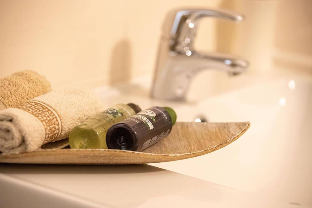 Ferienhaus \"La cà dei ulif\" - 017074-Cni-00048 in Gardone Riviera, Gardasee-Berge