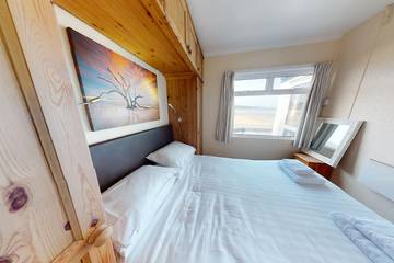 Chalet for 4 People in Hayle, Cornwall, Photo 1