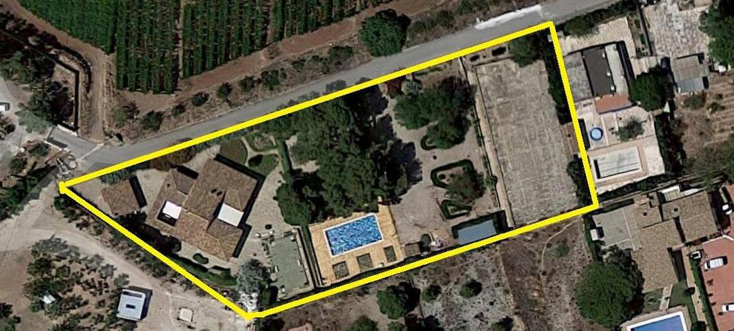 Casa rural para 8 personas, con Terraza y Jardín además de Piscina y Vistas en Elda - 4