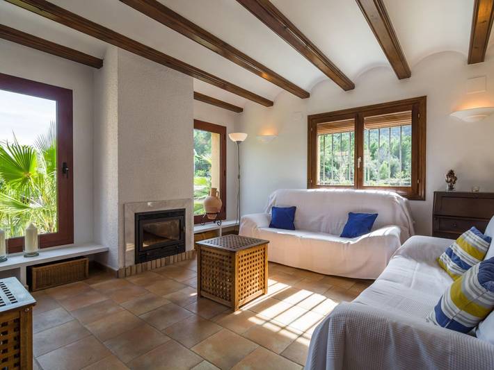 Casa rural para 6 personas, con Terraza además de Jardín y Piscina en Castell de Castells - 2