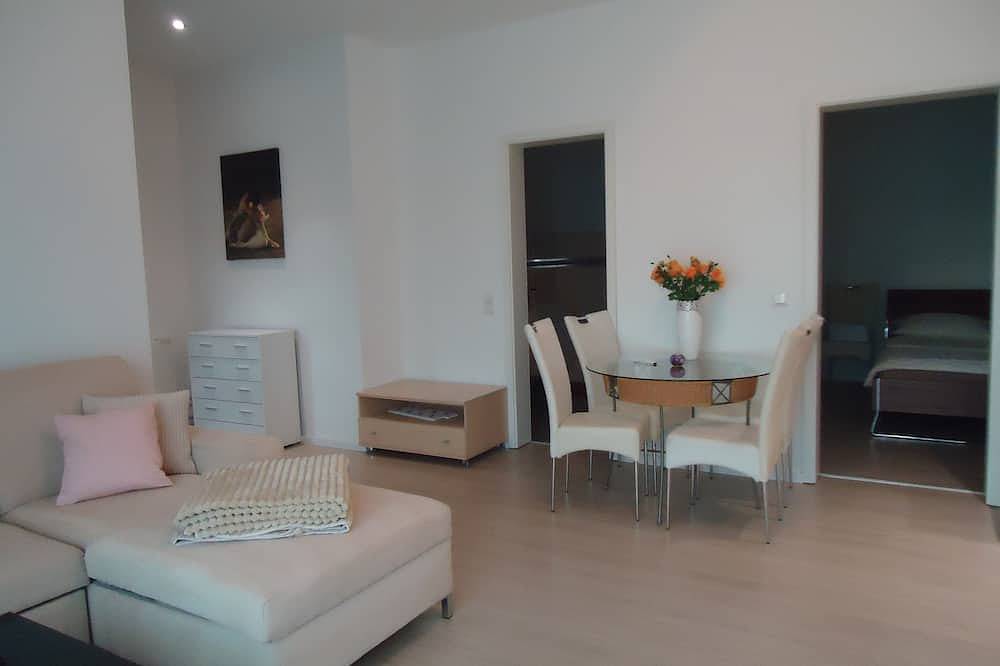 Hochwertige Ferienunterkunft in Berlin-Kaulsdorf mit Wlan in Marzahn - Hellersdorf, Berlin