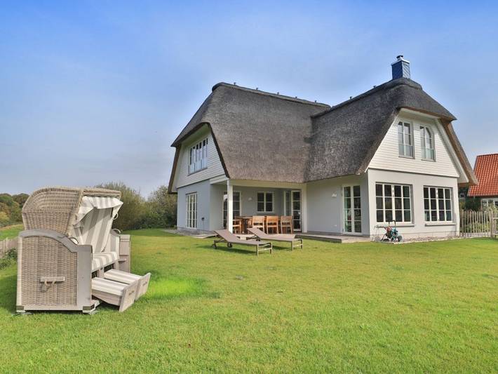 Ferienwohnung für 8 Personen, mit Garten und Sauna, kinderfreundlich in Groß Schwansee