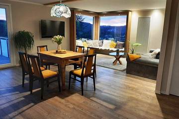 Ferienhaus für 8 Personen, mit Balkon und Sauna sowie Garten, mit Haustier in Werratal