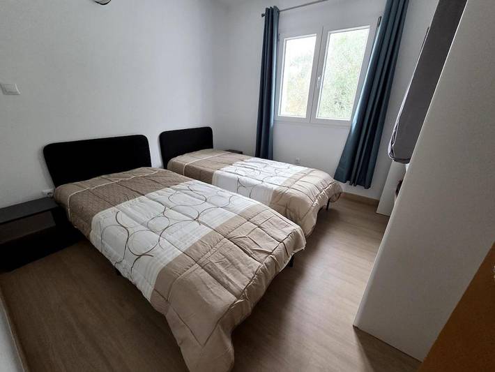 Gîte pour 6 personnes, avec terrasse et vue, animaux acceptés dans Salir - 4