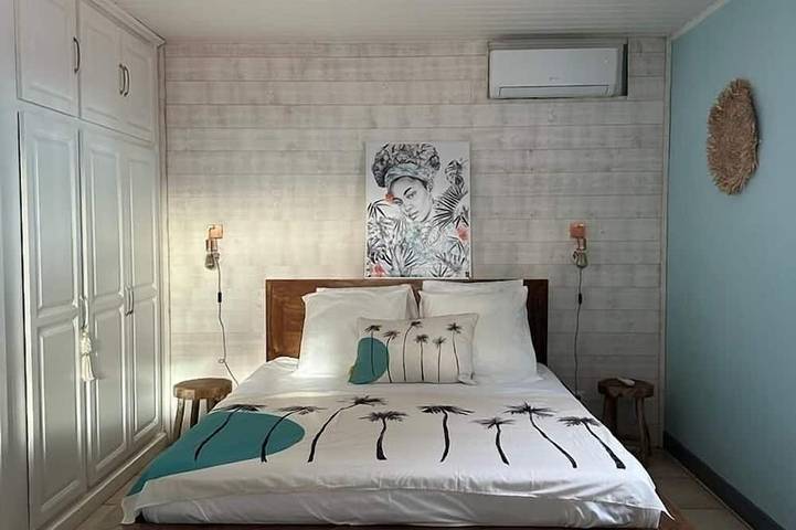 Location de vacances pour 11 personnes, avec jacuzzi et jardin dans Grands-Bois - 4