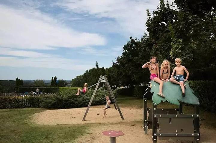 Mobil home pour 4 personnes à Saint-Laurent-la-Vallée - 3