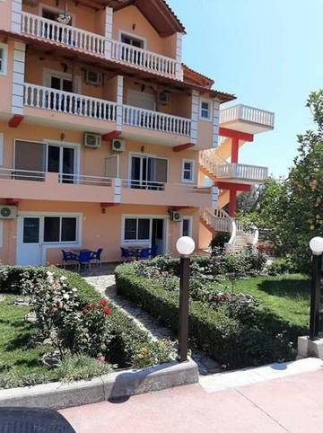 Hôtel pour 5 personnes, avec vue et jardin dans Borsh