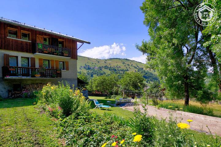 Gîte pour 6 personnes, avec jardin à Les Avanchers-Valmorel - 2