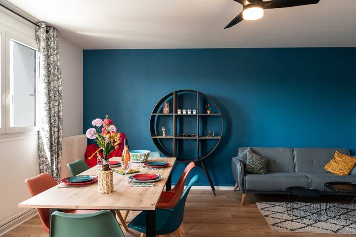 Appartement de vacances pour 8 personnes, avec Balcon à Bourges